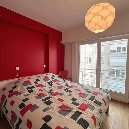 Stylish 3-bedroom With Panoramic Sea View T152 * Остенде
